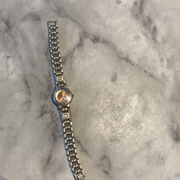 Geneva - Picture 4 of 13